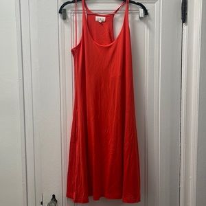 Red sporty dress with built in bra